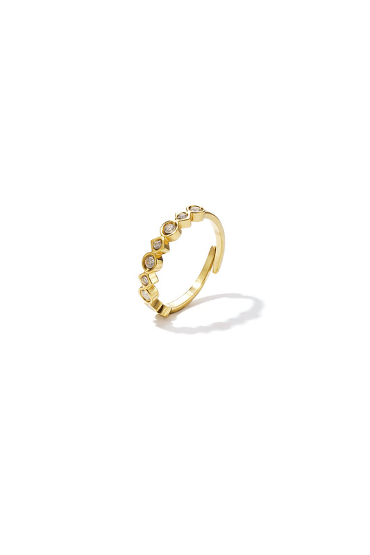 Ring with different shapes and stones