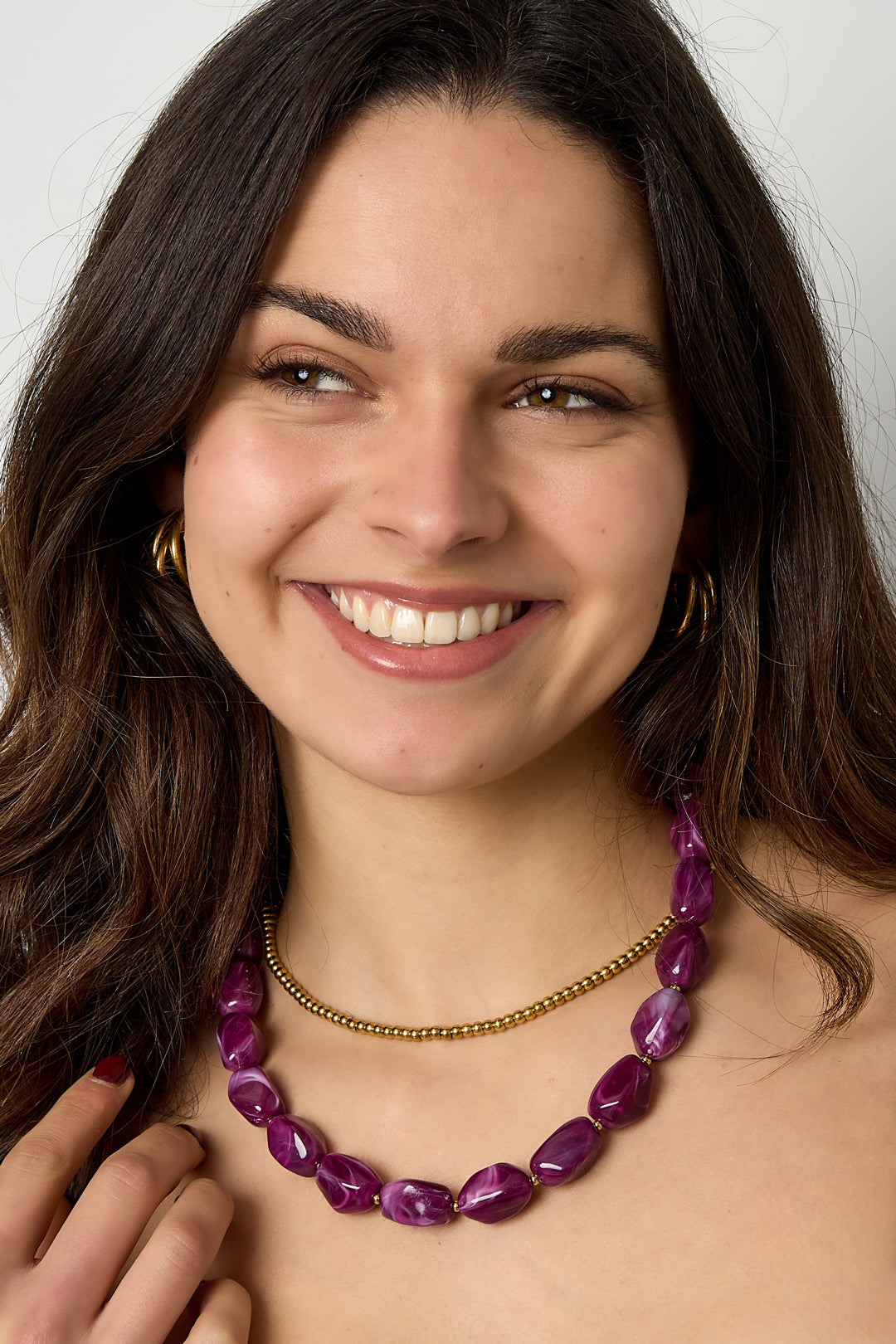 Necklace with organic beads